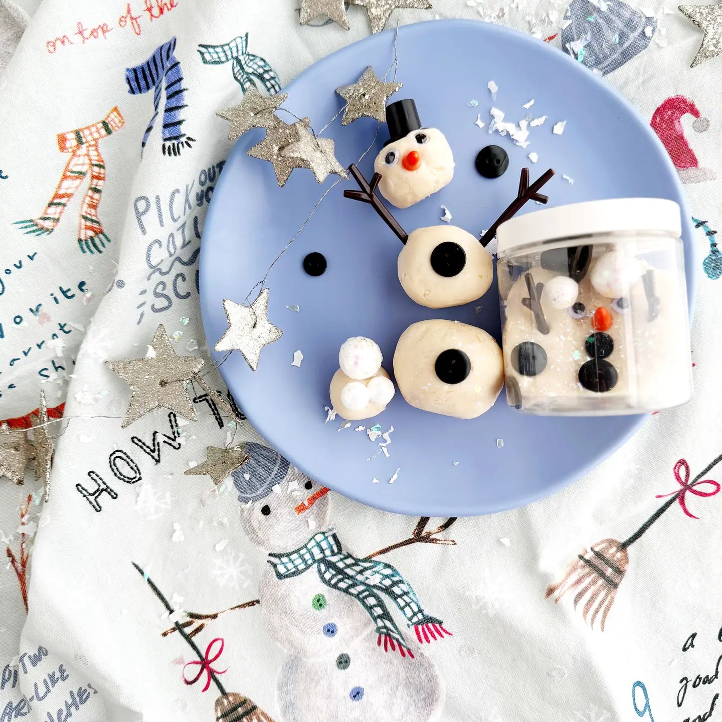 Build a Snowman Mini Sensory Play Dough Play Kit